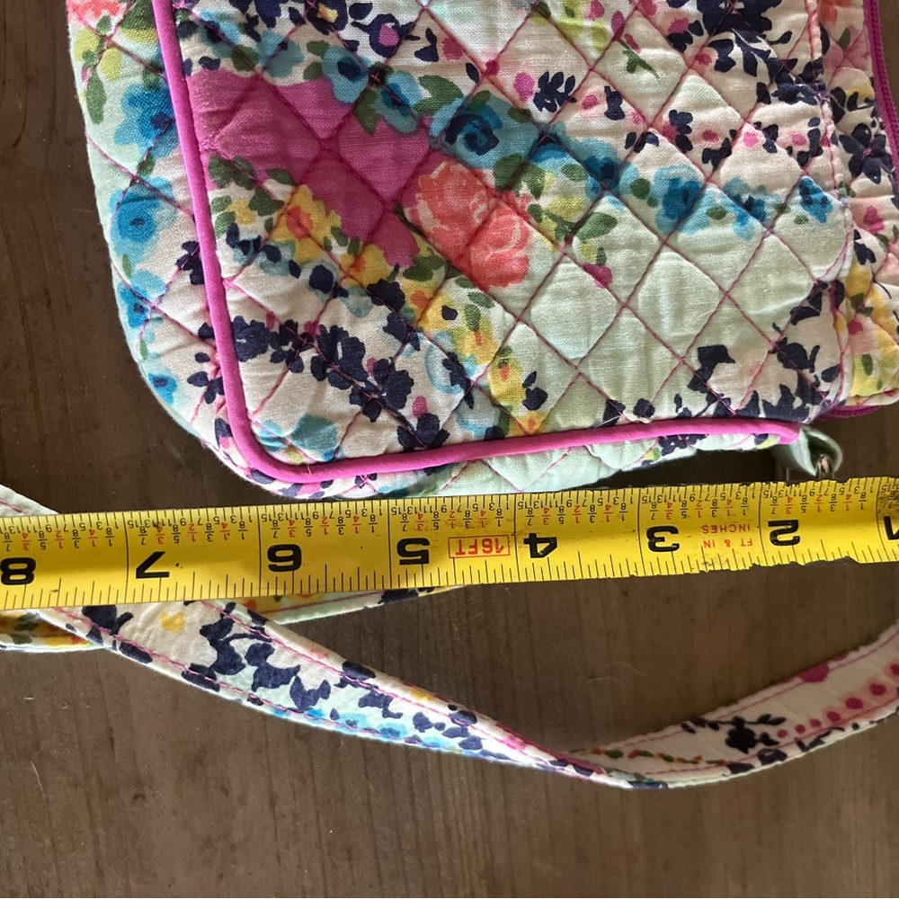 VERA BRADLEY Carson Hobo WILDFLOWER PAISLEY Shoulder Bag Purse Tote 10x6 - Picture 7 of 9